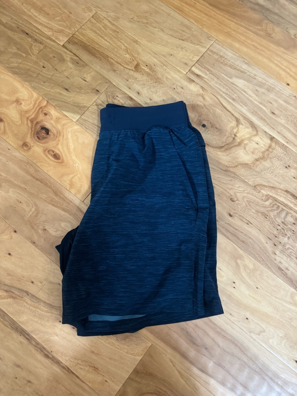 Lululemon Men’s T.H.E. Short 7" *Linerless